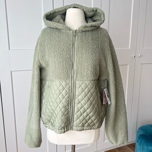 Spyder Sherpa Fleece Quilted Teddy Jacket Zip up Sherpa Hoodie Active Jacket